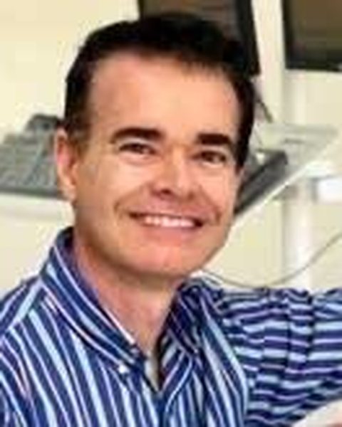 Dr Steven Smith, specialist orthodontist at The OSO Centre Wagga Wagga